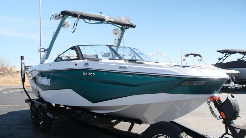 NEW 2026 MALIBU WAKESETTER 22 LSV Image 3