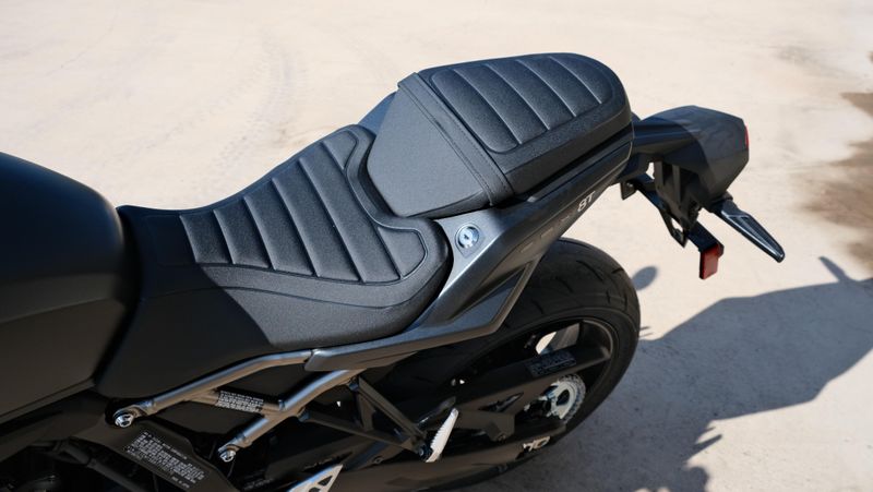 NEW 2026 SUZUKI GSX8T Image 2