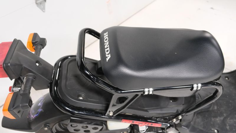 USED 2017 HONDA RUCKUS BASE Image 8