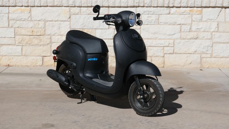 USED 2017 HONDA METROPOLITAN BASE Image 1