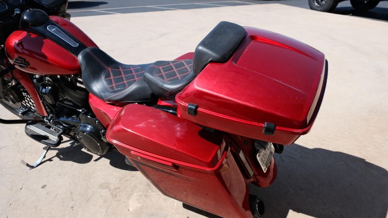 USED 2018 HARLEY ROAD GLIDE SPECIAL Image 20