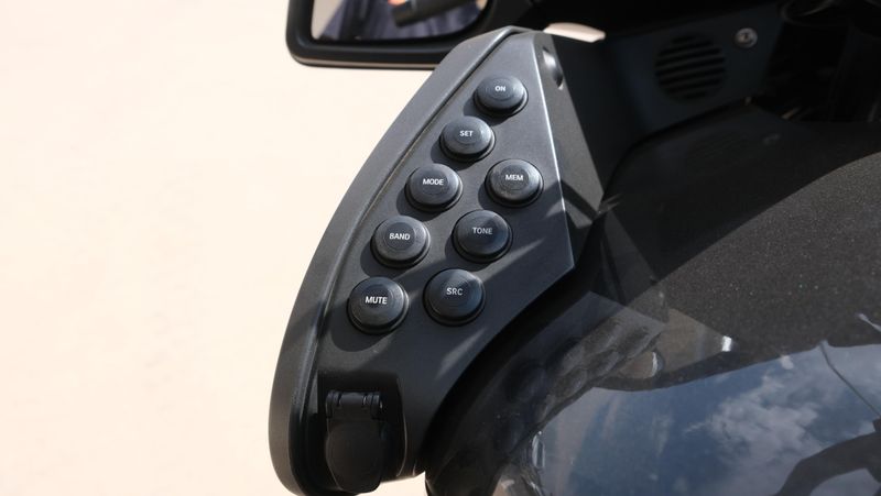 USED 2010 BMW R 1200 RT Image 18