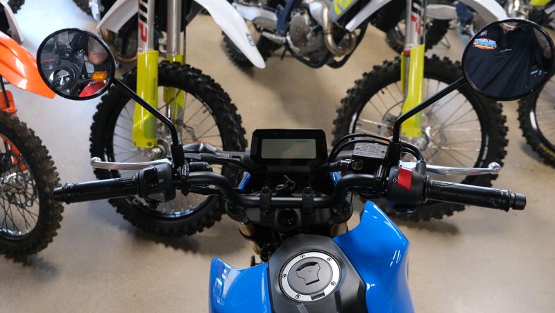 2025 Honda GROM BASE Image 2