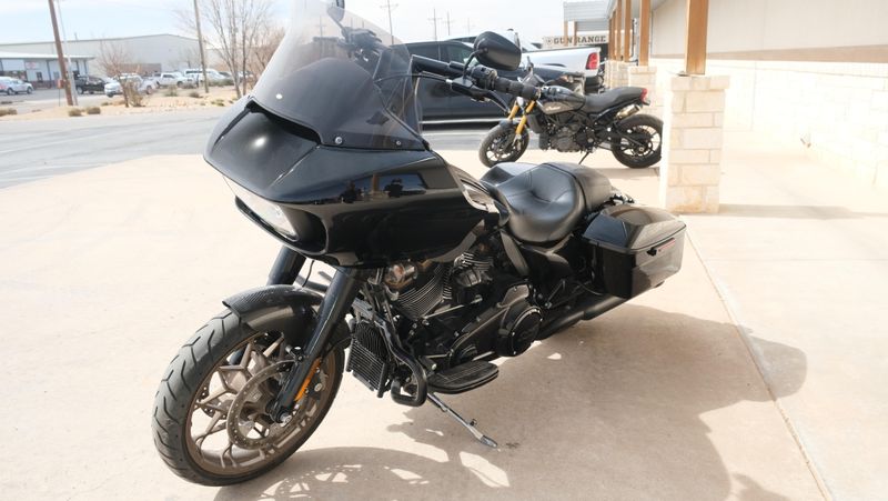 USED 2023 HARLEY ROAD GLIDE ST Image 7