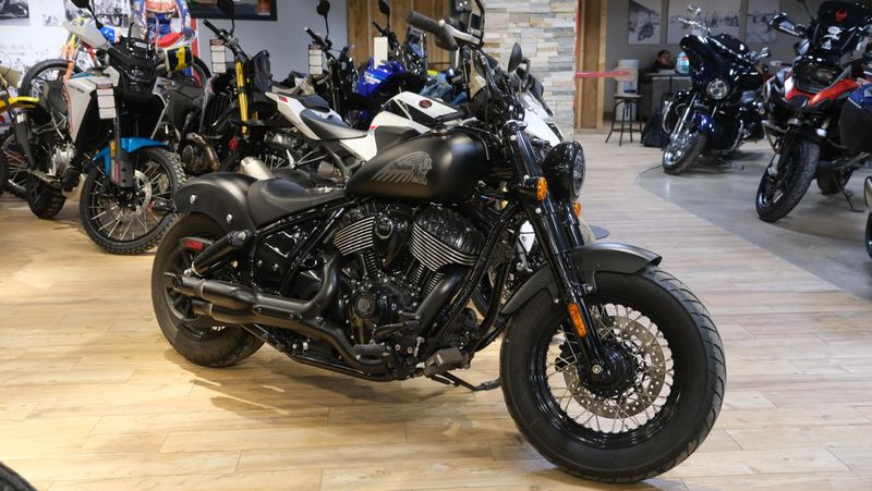 USED 2022 INDIAN MOTORCYCLE CHIEF BOBBER DARK HORSE BLACK SMOKE 49ST DARK HORSE Image 1