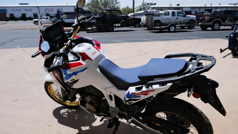 NEW 2026 HONDA AFRICA TWIN ADVENTURE SPORTS ES Image 5