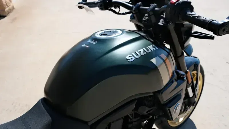 NEW 2026 SUZUKI GSX8TT Image 8