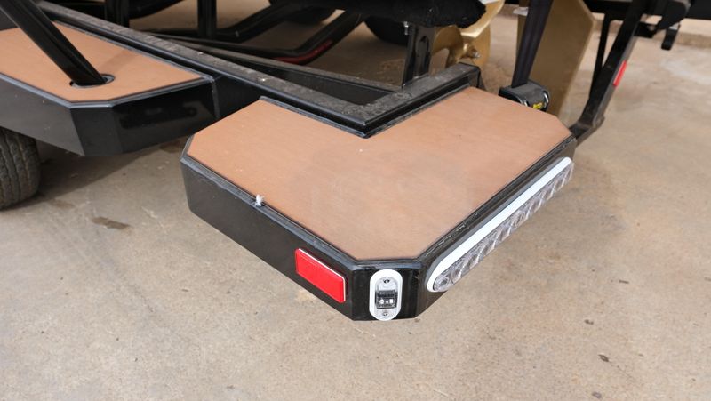 NEW 2026 MALIBU WAKESETTER 23 MXZ Image 8