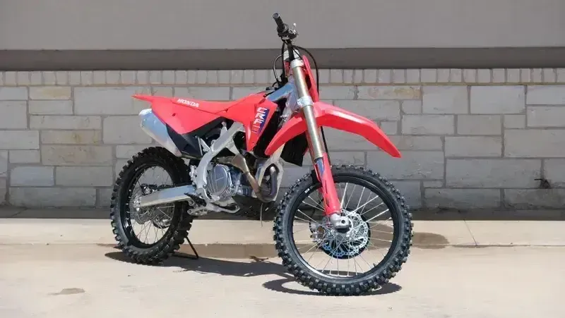 NEW 2026 HONDA CRF 450R Image 1