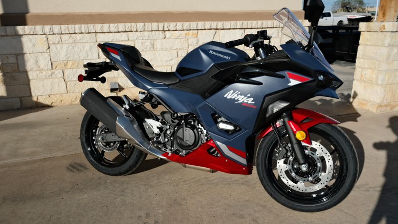 NEW 2026 KAWASAKI NINJA 500 SE ABS Image 2