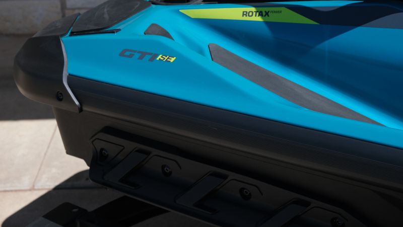 2024 SEADOO GTI SE 170 WITH SOUND SYSTEM IDF TEAL BLUE AND MANTA GREEN Image 7