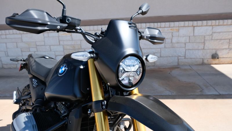 USED 2026 BMW R12 Image 18