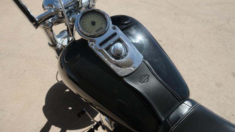 USED 2009 HARLEY DYNA GLIDE FAT BOB Image 11