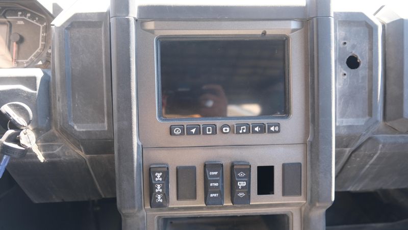 USED 2024 POLARIS XPEDITION XP 5 ULTIMATE MATTE HEAVY METAL Image 17