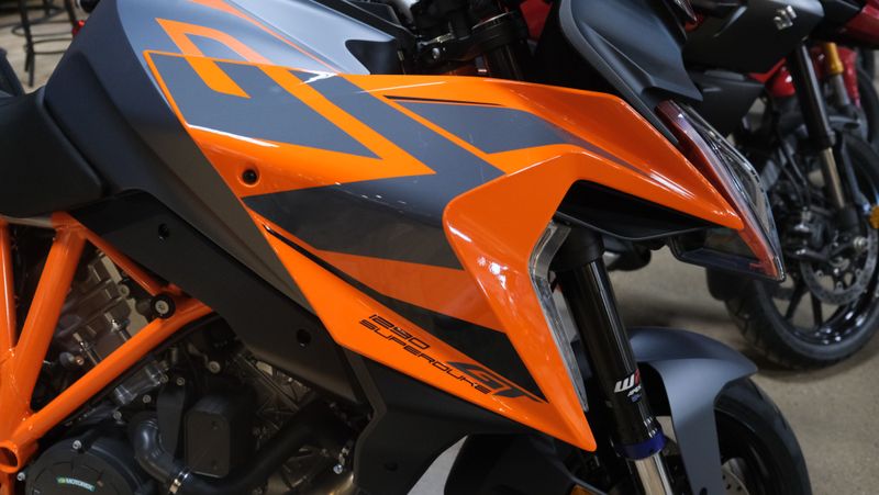 2023 KTM Super Duke 1290 GTImage 2