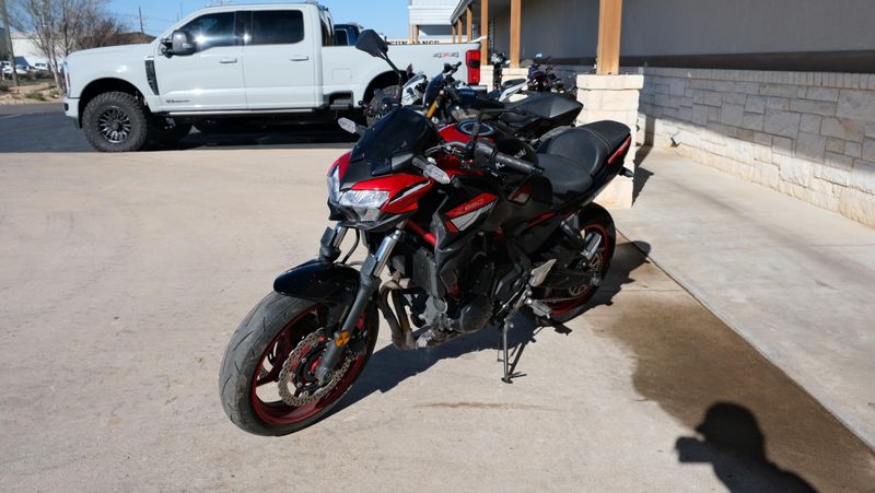 USED 2024 KAWASAKI Z650 ABS Image 7
