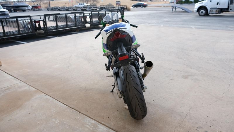 USED 2024 KAWASAKI NINJA ZX6R ABS Image 4