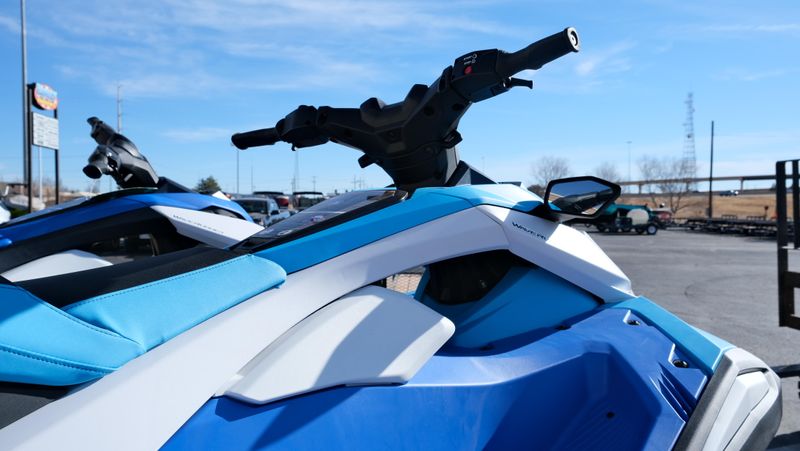 NEW 2026 YAMAHA JETBLASTER DLX 3UP Image 9