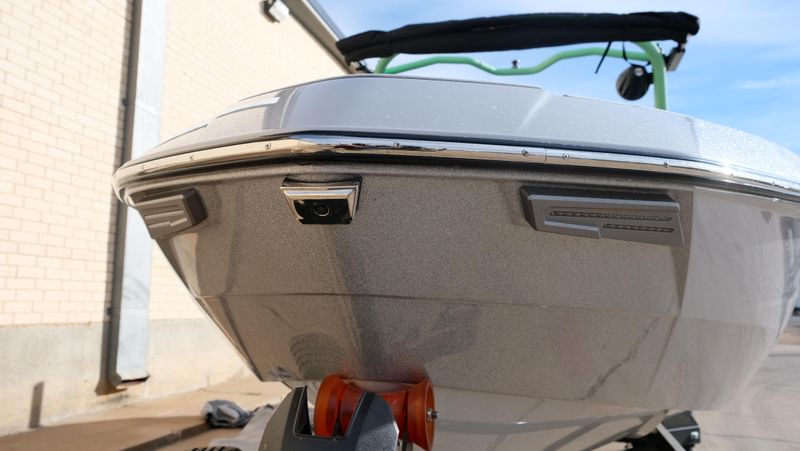 NEW 2026 MALIBU 23 LSV Image 13