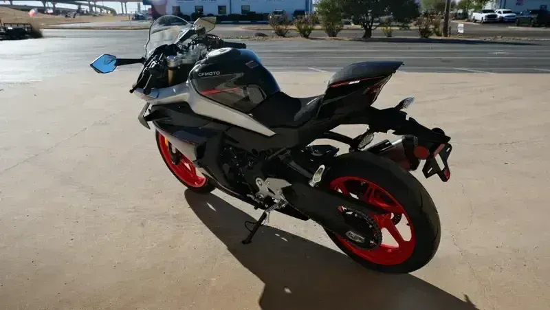 NEW 2026 CFMOTO 450SS Image 6
