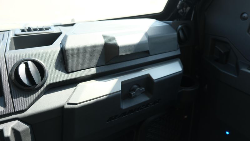 NEW 2026 POLARIS RANGER CREW XP 1000 NORTHSTAR TRAIL BOSS EDITION Image 18