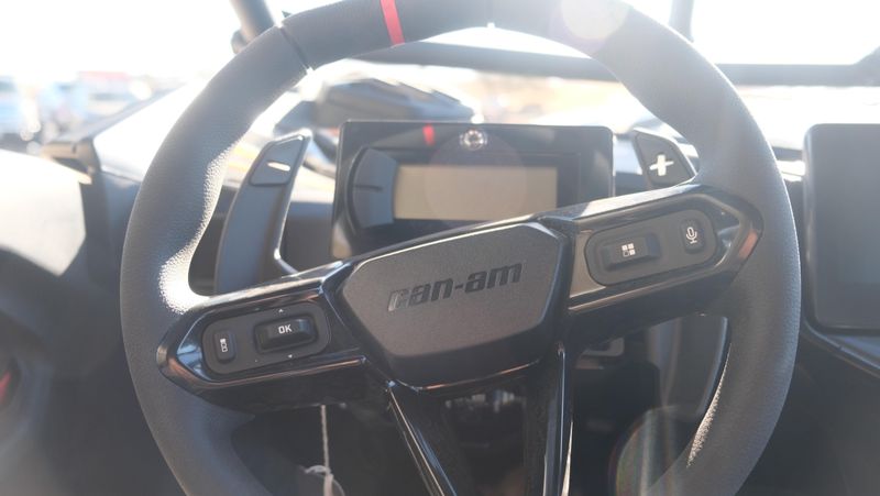 NEW 2026 CAN-AM MAVERICK R MAX X RC 999T DCT Image 31