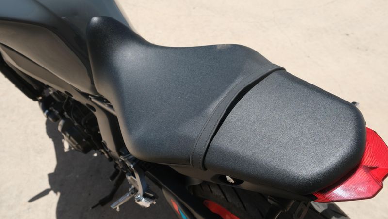 USED 2021 YAMAHA MT-09 Image 15