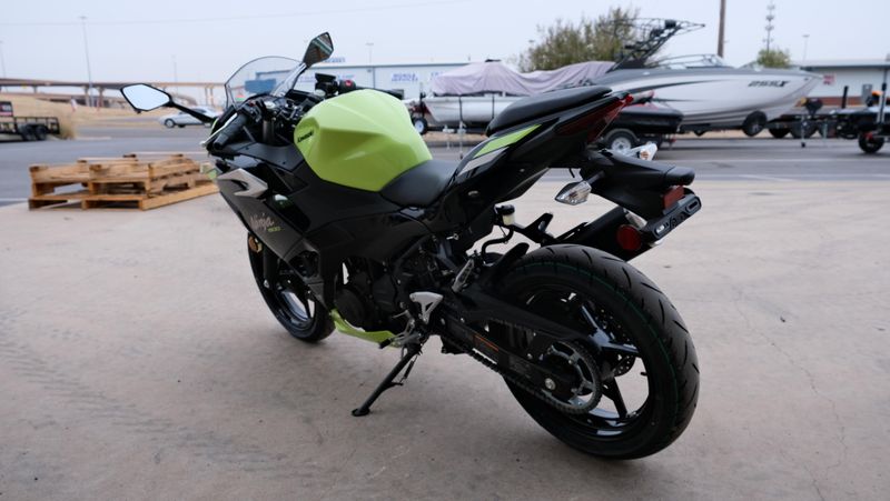NEW 2026 KAWASAKI NINJA 500 ABS Image 5