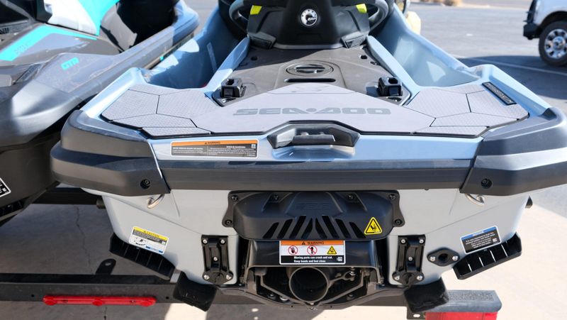 NEW 2026 SEADOO RXTX 325 WITH SOUND SYSTEM Image 4