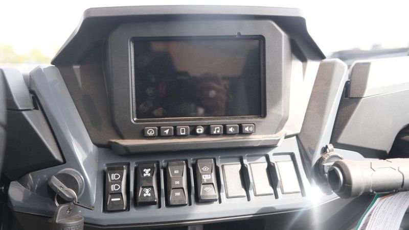 NEW 2026 POLARIS RZR XP 4 1000 ULTIMATE STEALTH GRAY Image 20
