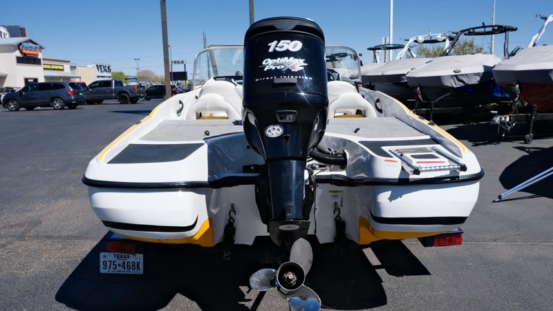 USED 2011 NITRO Z7 SPORT Image 15