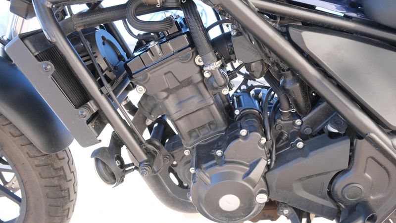 USED 2021 HONDA REBEL 300 ABS Image 12