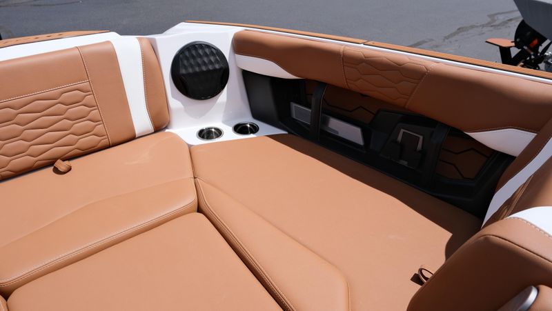 NEW 2026 MALIBU WAKESETTER 24 MXZ Image 37