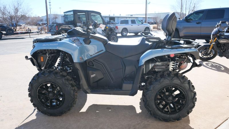 NEW 2026 CAN-AM OUTLANDER MAX XT 700 Image 6