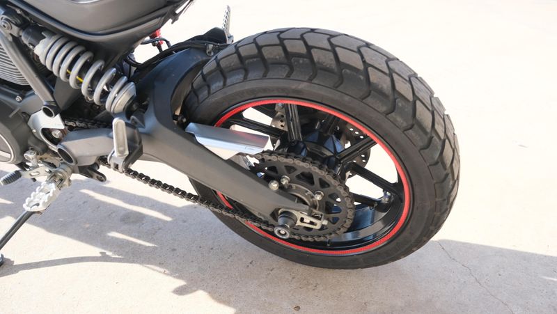 USED 2016 DUCATI SCRAMBLER FLAT TRACK PRO Image 14