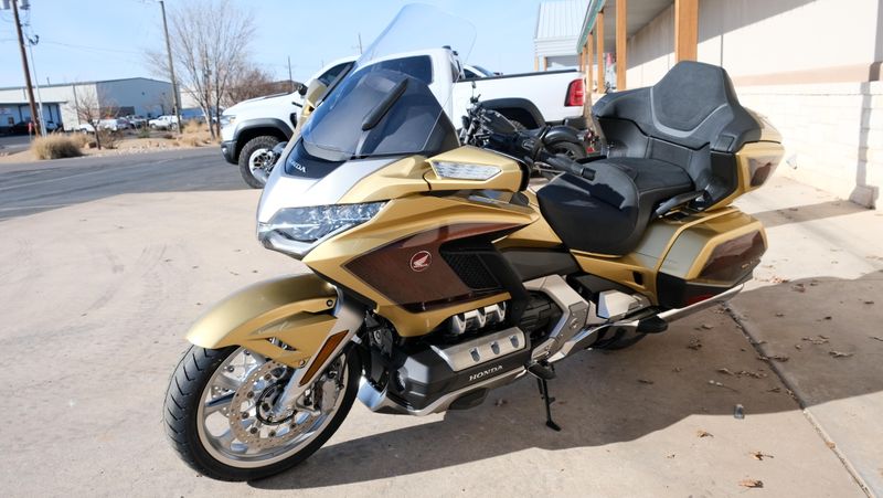 NEW 2025 HONDA GOLD WING TOUR DCT 50TH ANNIVERSARY Image 7