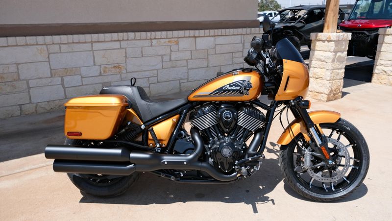 NEW 2026 INDIAN MOTORCYCLE SPORT CHIEF RT Image 2