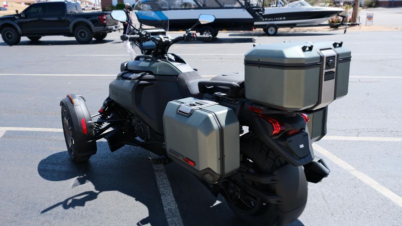 NEW 2026 CAN-AM CANYON REDROCK Image 5