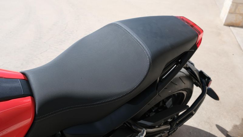 NEW 2024 INDIAN MOTORCYCLE INDIAN FTR Image 17