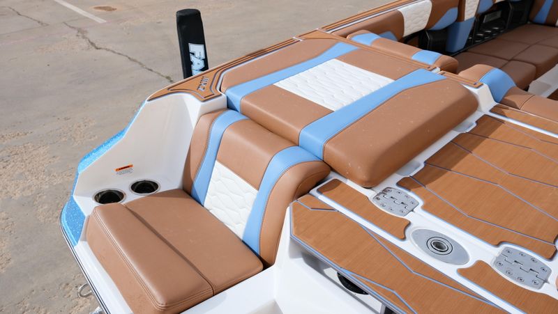 NEW 2026 MALIBU 24 MXZ Image 19