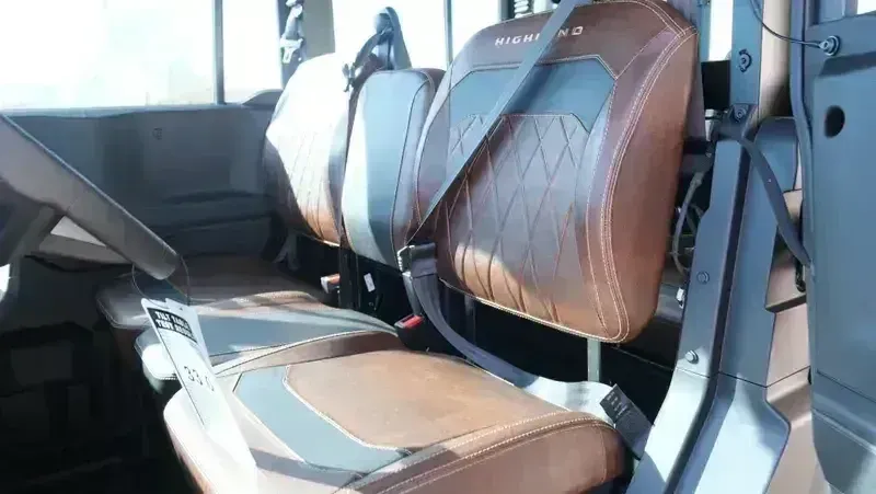 NEW 2026 CFMOTO UFORCE U10 PRO XL HIGHLAND Image 8