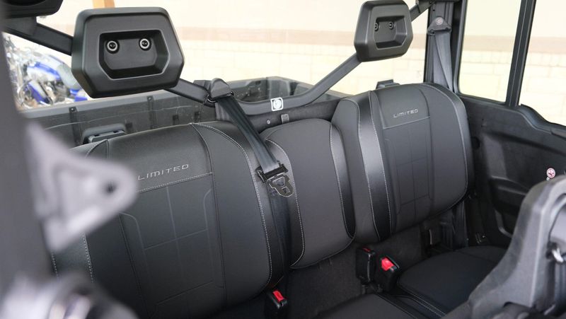 NEW 2026 CAN-AM DEFENDER MAX LIMITED CAB HD11 Image 11