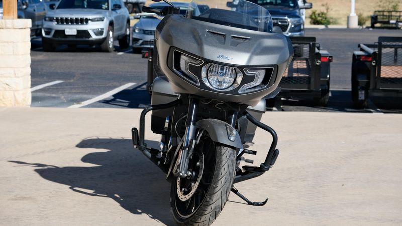 USED 2021 INDIAN MOTORCYCLE CHALLENGER Image 3