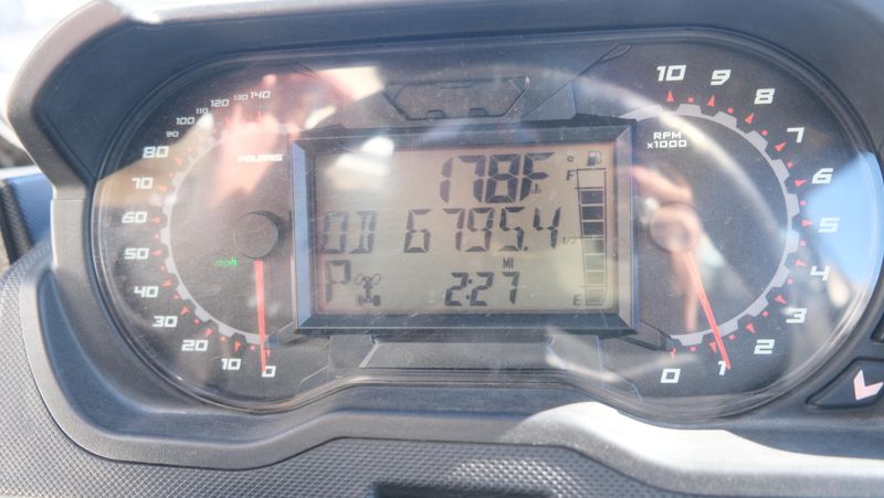 USED 2021 POLARIS RANGER CREW XP 1000 PREMIUM  BURGUNDY METALLIC PREMIUM Image 14