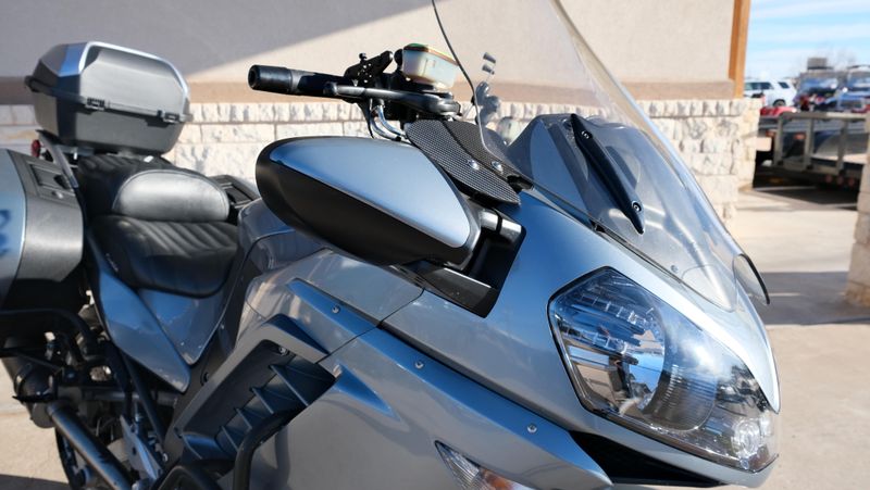 USED 2008 KAWASAKI CONCOURS 14 Image 11