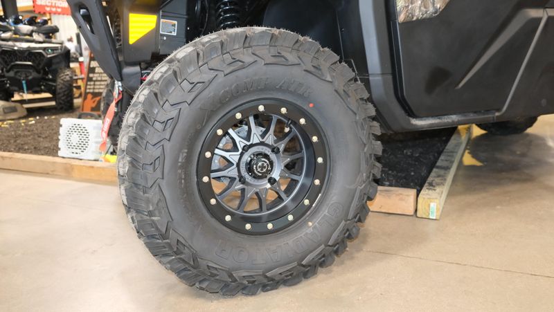 NEW 2025 CAN-AM DEFENDER MAX LIMITED CAB HD10 Image 11
