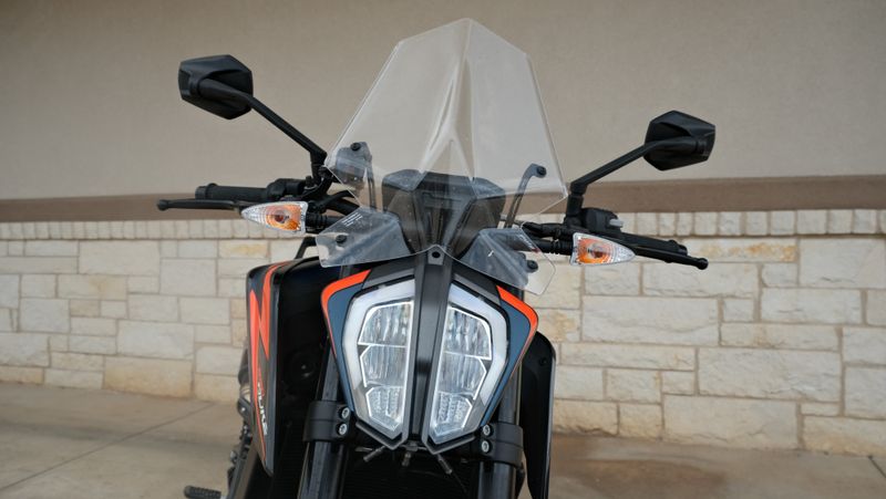 2023 KTM Duke 890 RImage 12