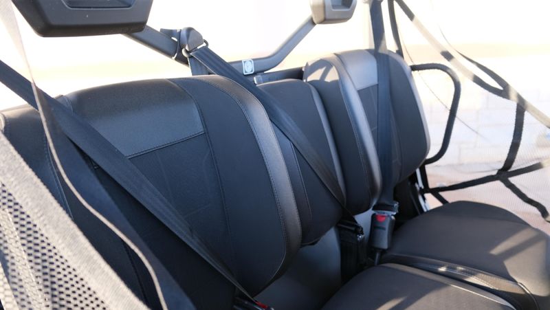 USED 2026 CAN-AM SSV DEF MAX XT 65 HD11 CAMO Image 13