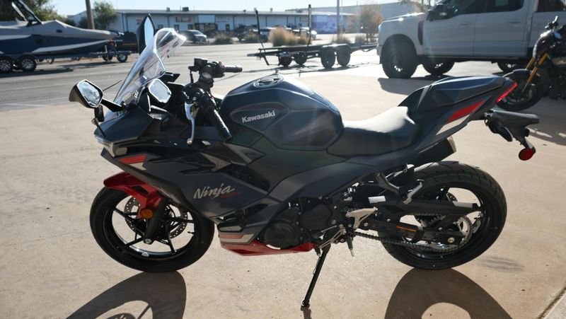 NEW 2026 KAWASAKI NINJA 500 SE ABS Image 6