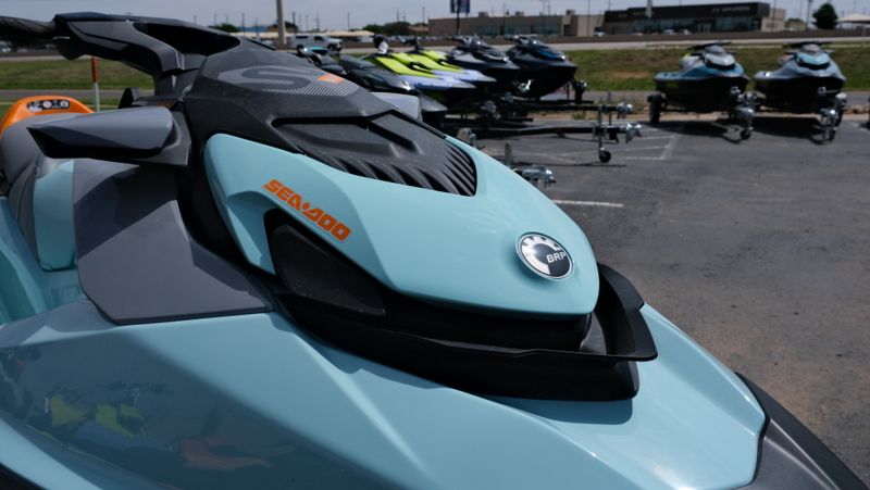 2024 SEADOO PWC WAKE 170 GN IBR IDF 24  in a MINT exterior color. Family PowerSports (877) 886-1997 familypowersports.com 